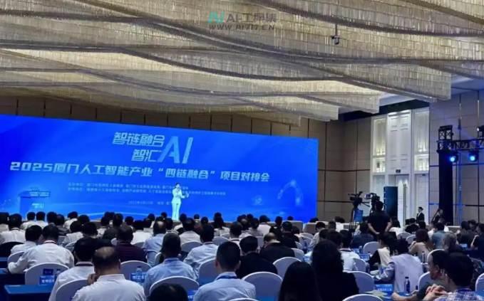 中国网民规模达11.23亿，2024年AI产业规模突破7000亿元
